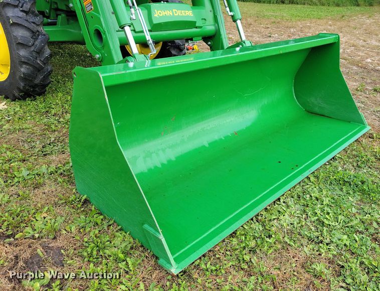 image for item EA2575 2015 John Deere  5075E MFWD tractor