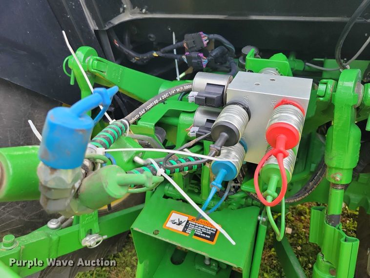 image for item EA2575 2015 John Deere  5075E MFWD tractor