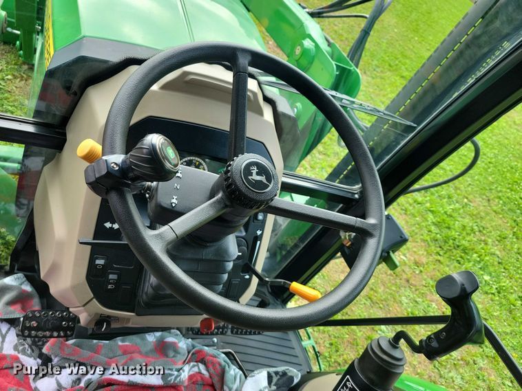 image for item EA2575 2015 John Deere  5075E MFWD tractor