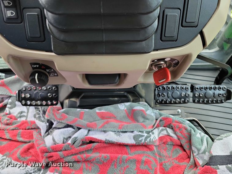 image for item EA2575 2015 John Deere  5075E MFWD tractor