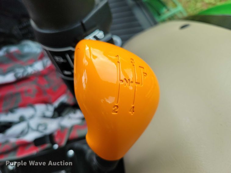 image for item EA2575 2015 John Deere  5075E MFWD tractor