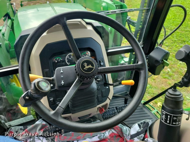 image for item EA2575 2015 John Deere  5075E MFWD tractor