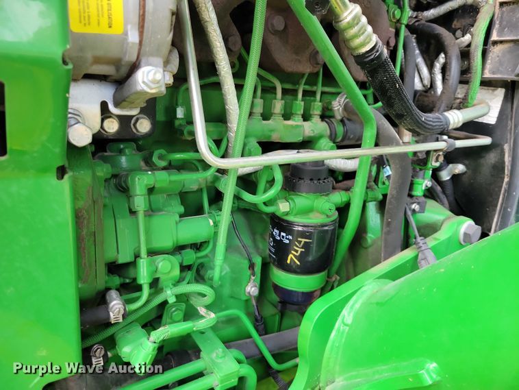 image for item EA2575 2015 John Deere  5075E MFWD tractor