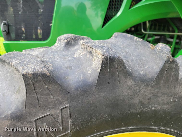 image for item EA2575 2015 John Deere  5075E MFWD tractor