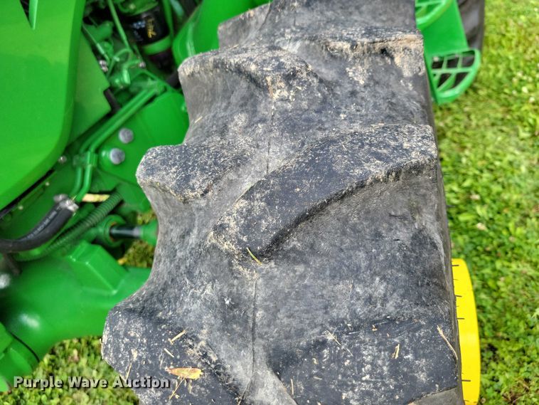 image for item EA2575 2015 John Deere  5075E MFWD tractor