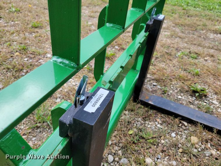 image for item EA2575 2015 John Deere  5075E MFWD tractor