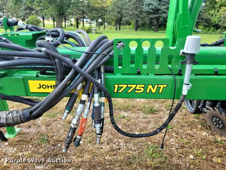 image for item EA2576 2024 John Deere  Exact Emerge 1775 NT planter