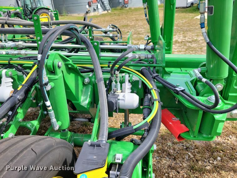 image for item EA2576 2024 John Deere  Exact Emerge 1775 NT planter