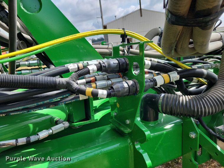 image for item EA2576 2024 John Deere  Exact Emerge 1775 NT planter