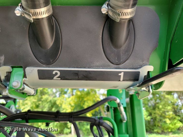 image for item EA2576 2024 John Deere  Exact Emerge 1775 NT planter