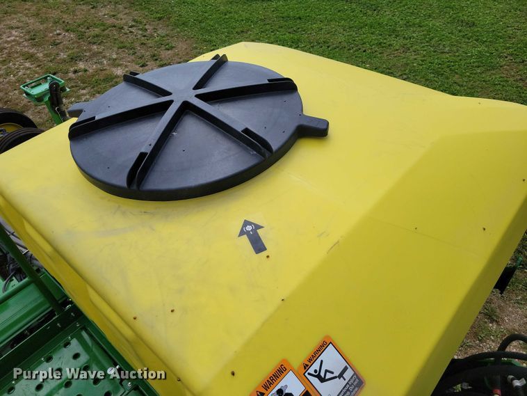 image for item EA2576 2024 John Deere  Exact Emerge 1775 NT planter