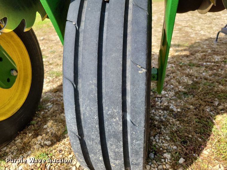 image for item EA2576 2024 John Deere  Exact Emerge 1775 NT planter