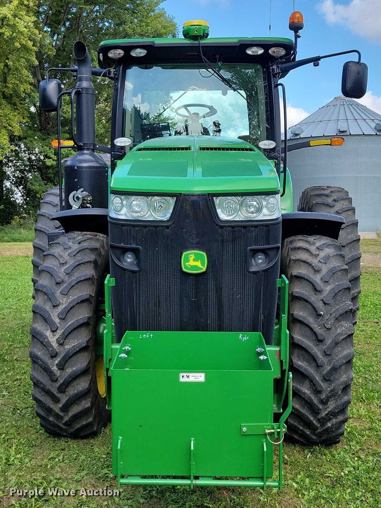 image for item EA2577 2013 John Deere  8260R MFWD tractor