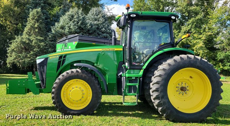 image for item EA2577 2013 John Deere  8260R MFWD tractor