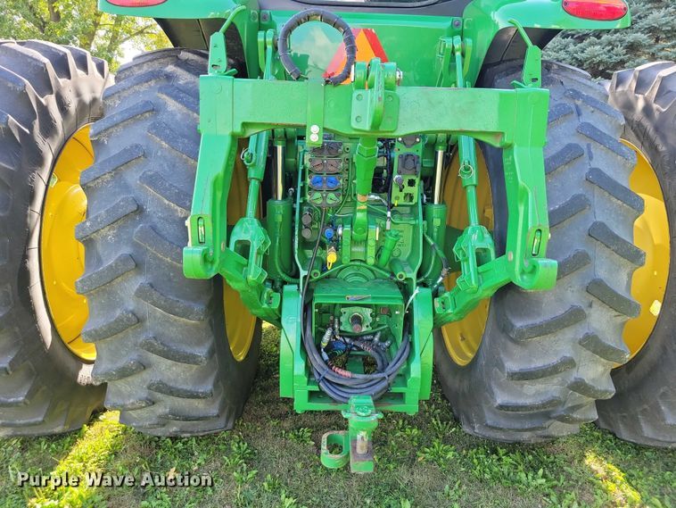 image for item EA2577 2013 John Deere  8260R MFWD tractor