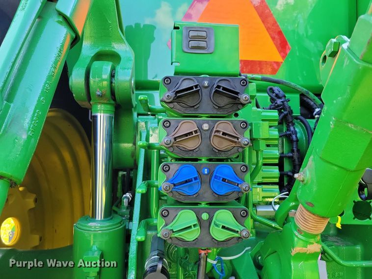 image for item EA2577 2013 John Deere  8260R MFWD tractor