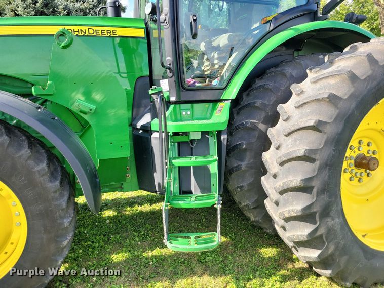 image for item EA2577 2013 John Deere  8260R MFWD tractor