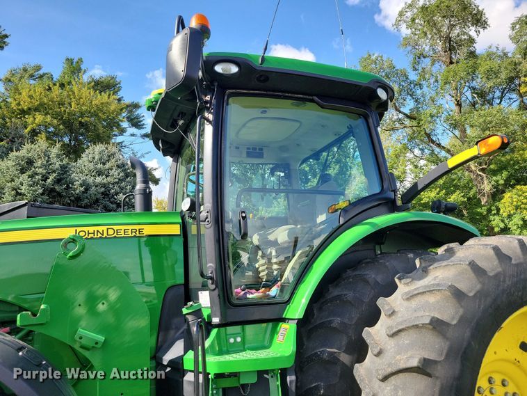 image for item EA2577 2013 John Deere  8260R MFWD tractor