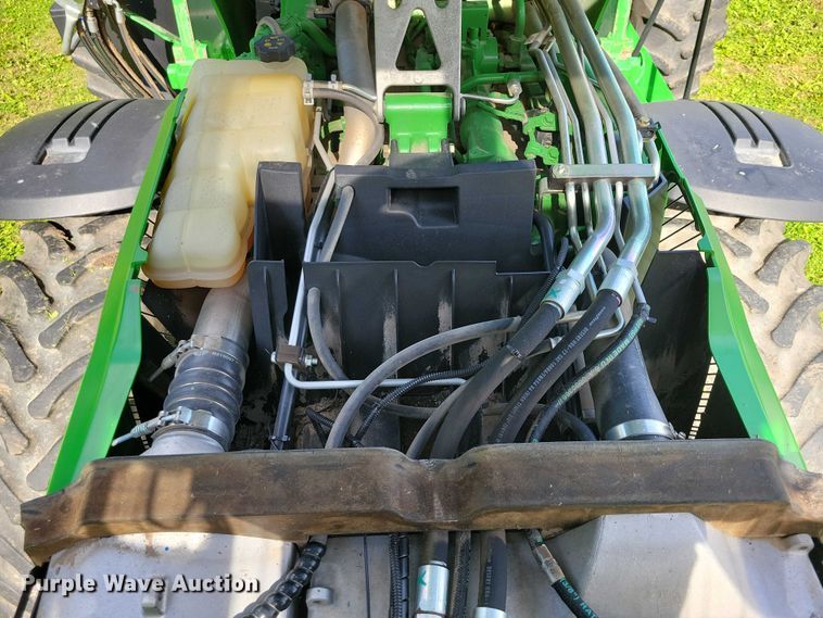 image for item EA2577 2013 John Deere  8260R MFWD tractor