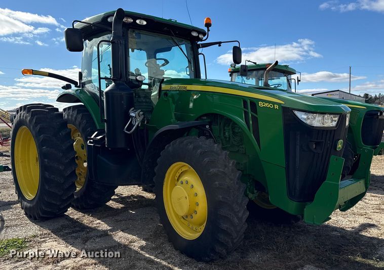 image for item EA2577 2013 John Deere  8260R MFWD tractor