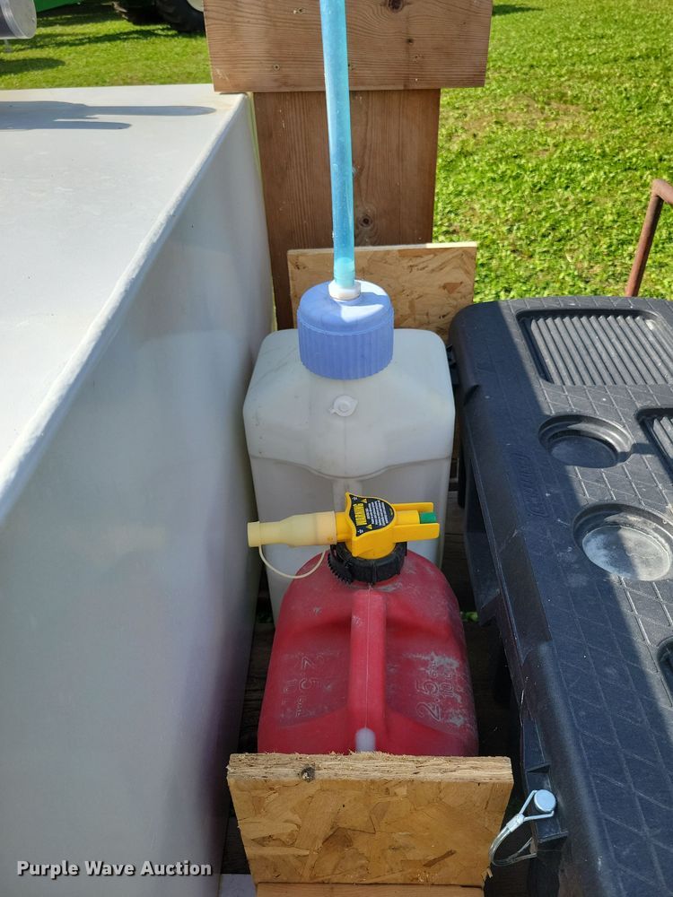 image for item EA2578 Service trailer