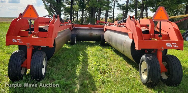 image for item EA2579 2012 Rite Way land roller