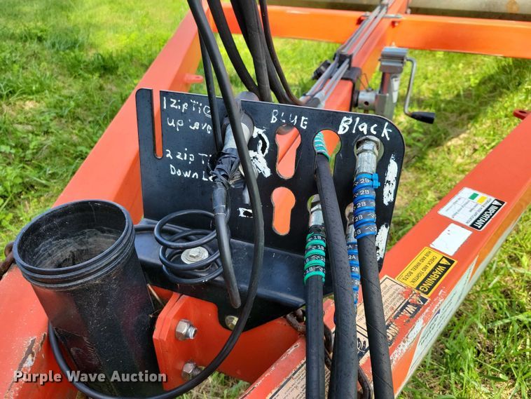 image for item EA2579 2012 Rite Way land roller