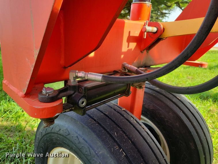 image for item EA2579 2012 Rite Way land roller