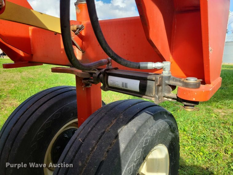 image for item EA2579 2012 Rite Way land roller