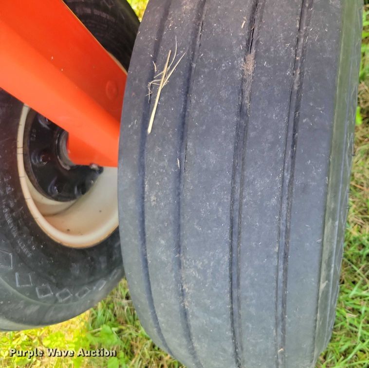 image for item EA2579 2012 Rite Way land roller