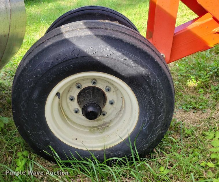 image for item EA2579 2012 Rite Way land roller