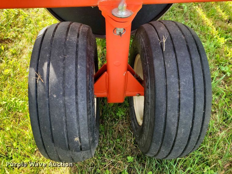 image for item EA2579 2012 Rite Way land roller