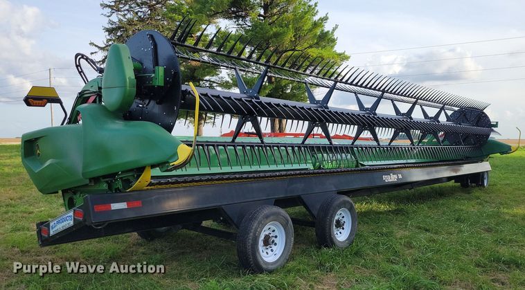 image for item EA2580 2021 John Deere  RD35F flex draper head