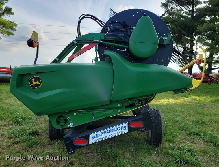image for item EA2580 2021 John Deere  RD35F flex draper head