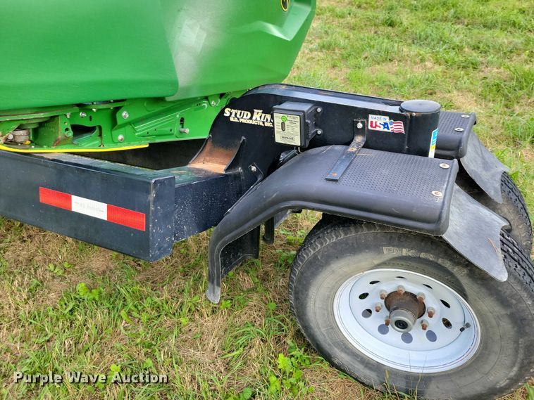 image for item EA2580 2021 John Deere  RD35F flex draper head