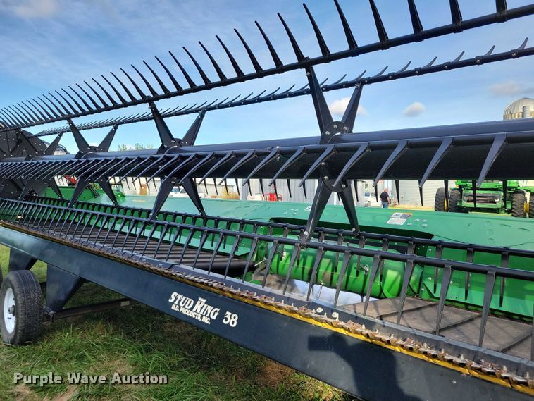 image for item EA2580 2021 John Deere  RD35F flex draper head