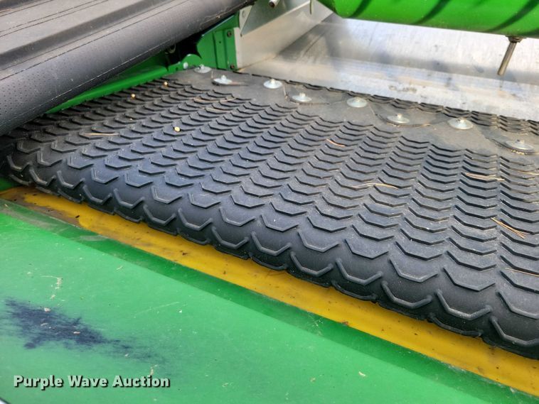 image for item EA2580 2021 John Deere  RD35F flex draper head