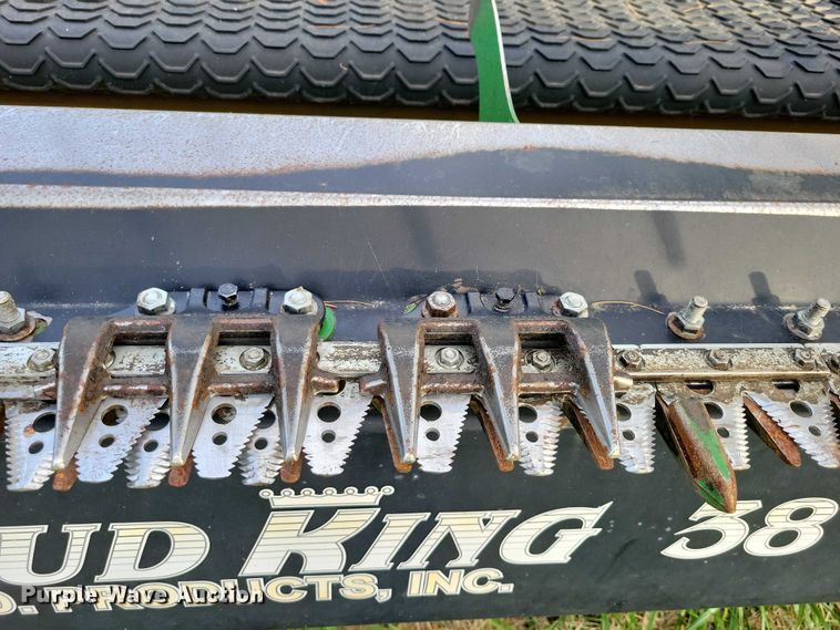 image for item EA2580 2021 John Deere  RD35F flex draper head