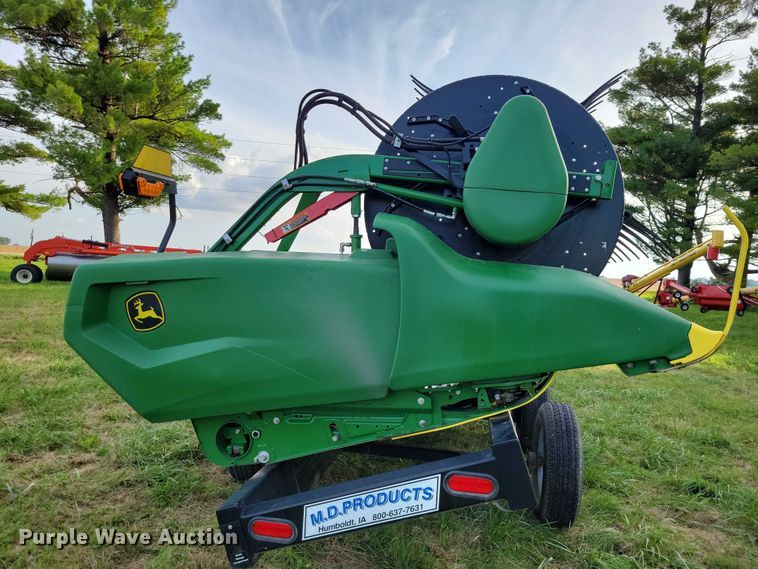 image for item EA2580 2021 John Deere  RD35F flex draper head