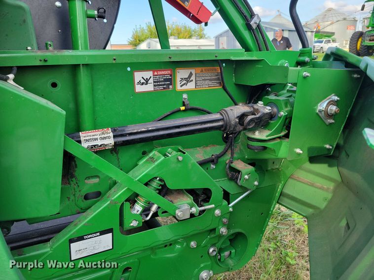 image for item EA2580 2021 John Deere  RD35F flex draper head