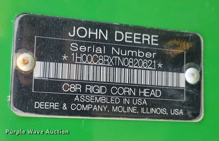 image for item EA2581 2022 John Deere  C8R corn head