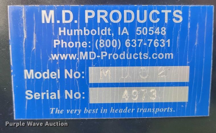 image for item EA2581 2022 John Deere  C8R corn head