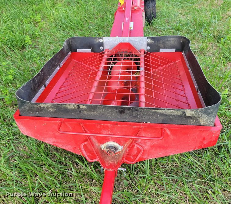 image for item EA2582 2019 Westfield WRX 10-31 auger