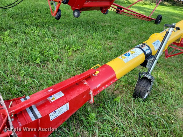 image for item EA2582 2019 Westfield WRX 10-31 auger