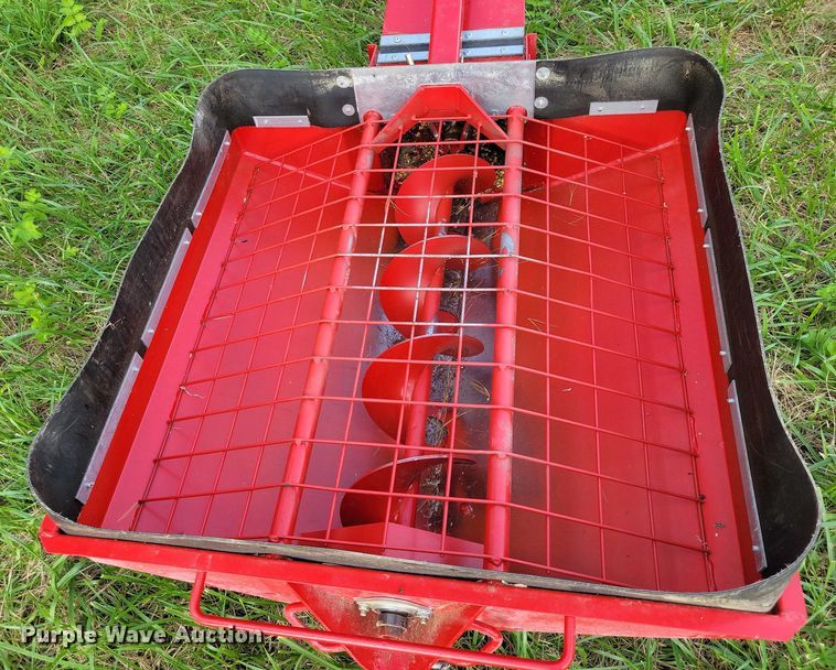 image for item EA2582 2019 Westfield WRX 10-31 auger