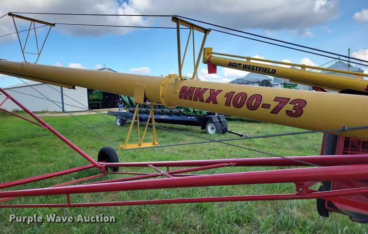 image for item EA2583 2015 Westfield MKX 100-73 auger