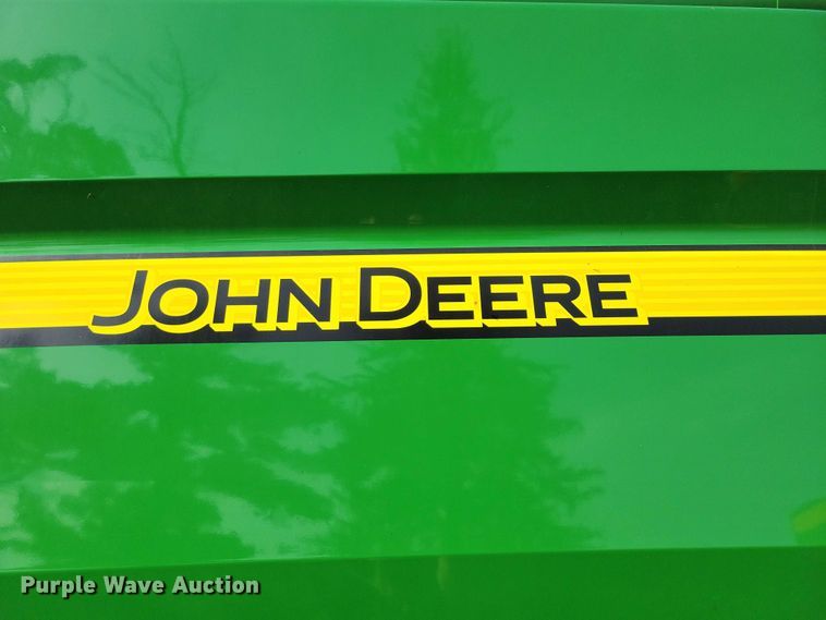 image for item EA2584 2019 John Deere  S760 combine
