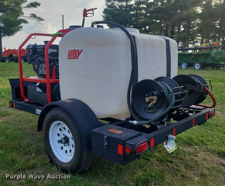 image for item EA2585 2024 Hotsy 965B pressure washer