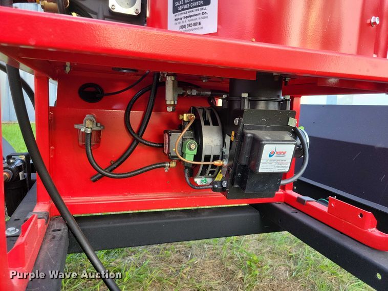 image for item EA2585 2024 Hotsy 965B pressure washer