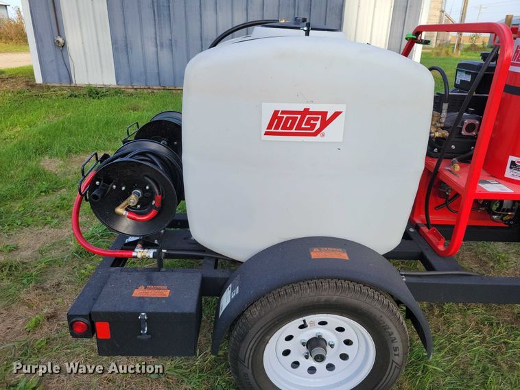 image for item EA2585 2024 Hotsy 965B pressure washer